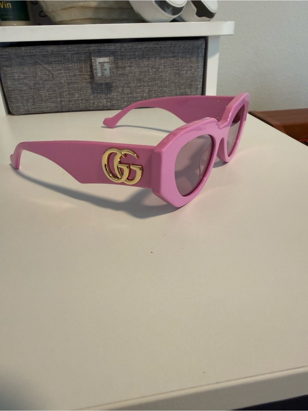 Gucci Pink Cat-Eye Sunglasses with Pink-Tinted Lenses - Picture 7 of 7